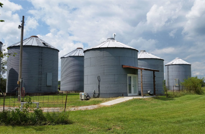 Silos_Background_2